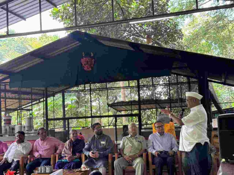 ज्येष्ठांसाठी ‘चंदन कमळ निवास’चा आधार